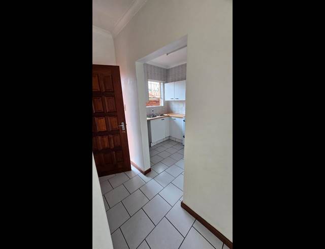 2 BEDROOM PROPERTY TO RENT IN VORNA VALLEY